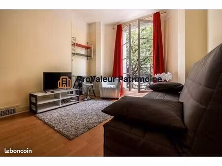 studio 1 pièce 25 m²