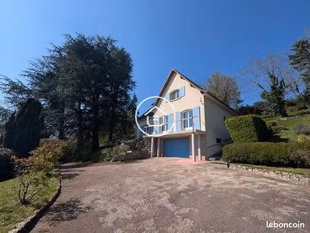 maison 6 pièces 141 m²