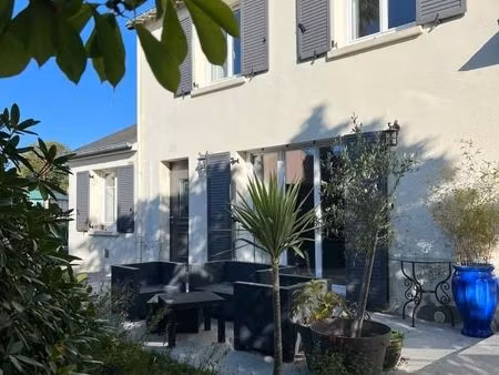 longère 6 pièces 175 m²