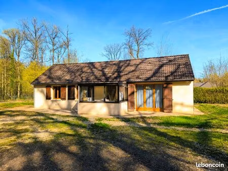 maison 73m2 et 4400 m2 de terrain