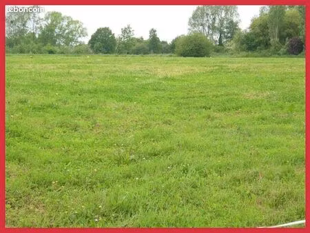 terrain 700 m² villeneuve tolosane