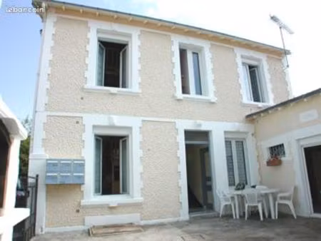 ensemble immobilier de 6 studios
