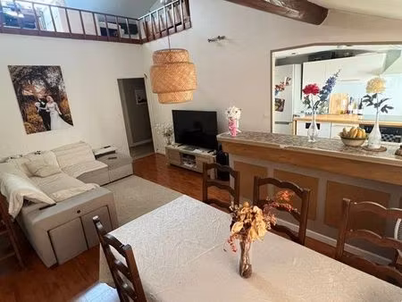 ? t3 + mezzanine – laxou village – copropriété saine –
