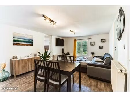 appartement 4 pièces 93 m²