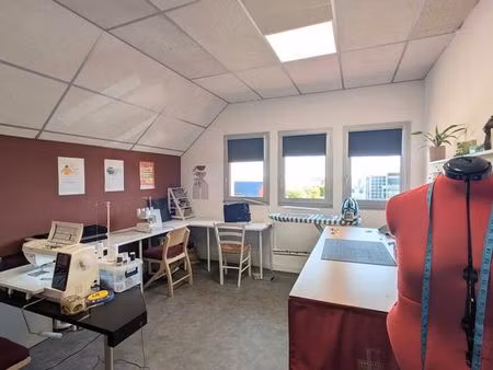 sous-location local professionnel / atelier d’artiste / bureau - trégueux