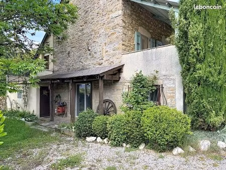 maison 5 pièces 104 m²