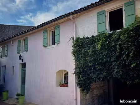 maison 5 pièces 211 m²