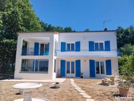 villa entre royan et mortagne