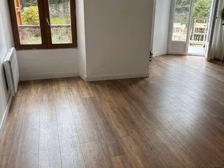 grand appartement clair et spacieux