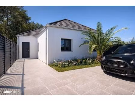terrain 278 m² heric