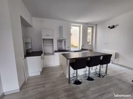 maison de village 106m2