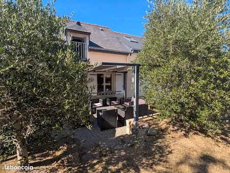 longère 8 pièces 180 m²