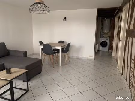 beau t2 meublé  39m² - blois vienne avec jolie vue