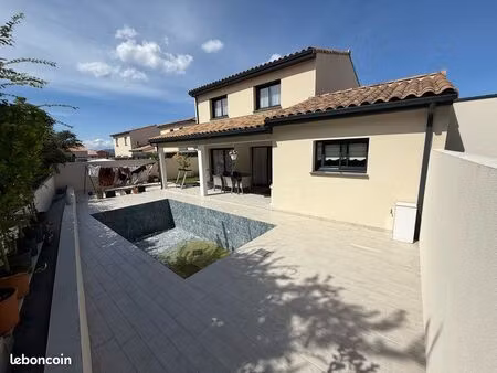 villa 5 pièces + piscine