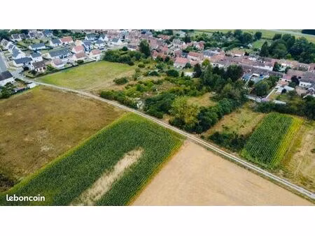 terrain 692 m² arsy