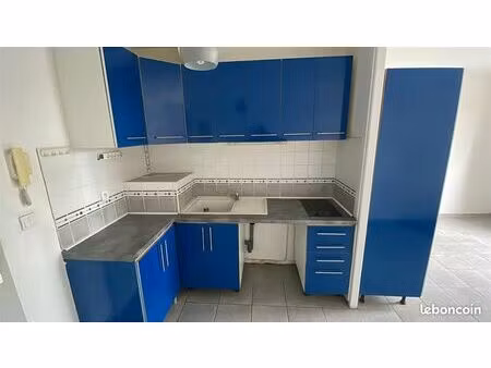 studio 24 m² avec parking privatif – beauchamp (95250)