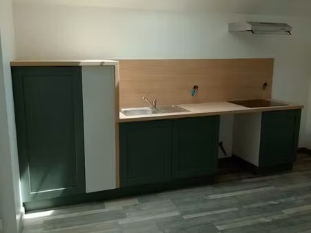 a louer f3 70m2 centre ville puiseaux dispo octobre