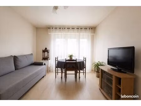 appartement 3 pièces 64 m²