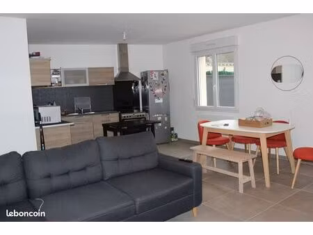 bel appt de 74.31 m² t3 - terrasse fermée - garage - plein centre de vineuil