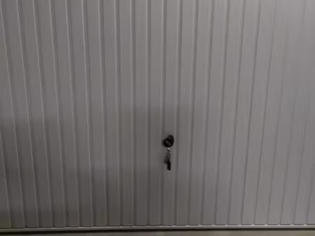 garage/box 12 m² montargis