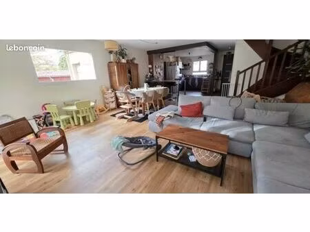 maison avec jardin - 4 chambres - disponible fin juillet