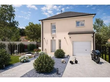 maison de ville 5 pièces 82 m²