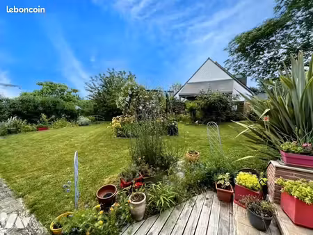 maison 7 pièces 148 m²