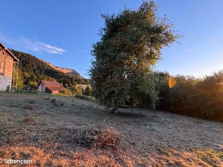 terrain à bâtir