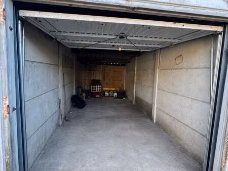 garage/box 13 m² lille
