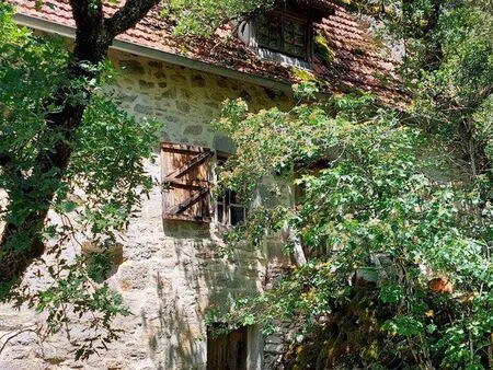 maison 2 pièces 93 m²