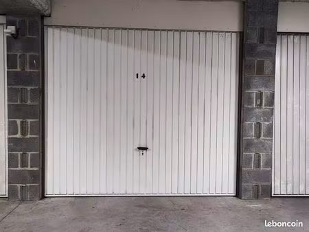garage box 13 5 m² – lille grand palais – accès facile et sécurisé