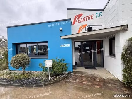 local d'activité 210 m²