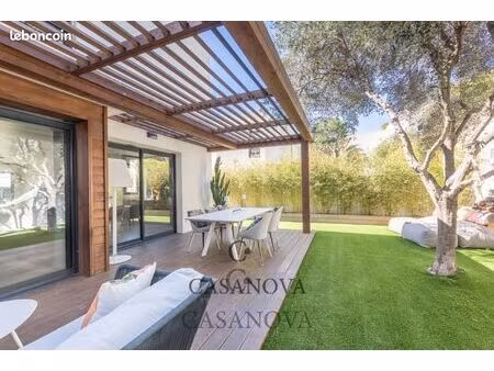 villa 4 pièces 112 m²