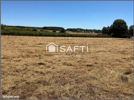 terrain 585 m² targon