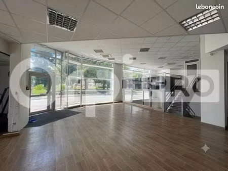 local commercial 316 m²
