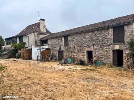 ferme 4 pièces 110 m²