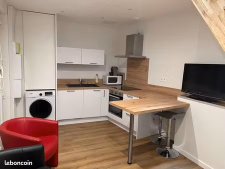 location t1 meublée en duplex