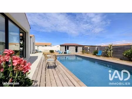 chalet 7 pièces 132 m²