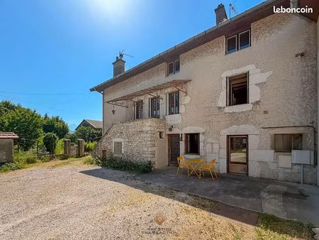 maison 6 pièces 154 m²