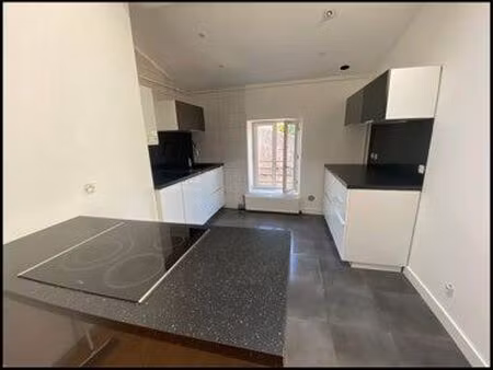 spacieux f4 lumineux avec 3 chambres secteur saint nicolas de port