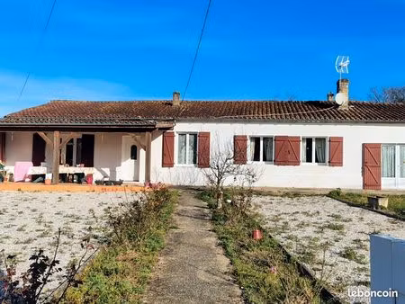 maison ancienne en pierre