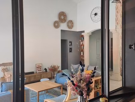 grande maison familiale (180 m²) avec piscine