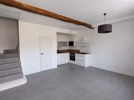 maison de village entièrement rénovée