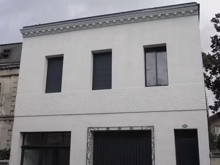 a vendre a 2 pas du parc bordelais