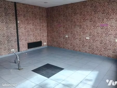immeuble 66 m² saultain
