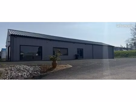 local 200m2