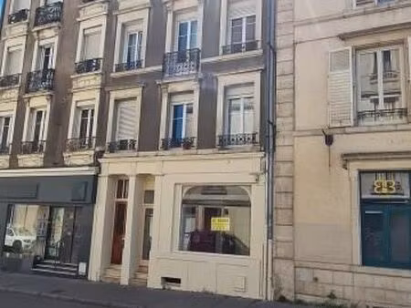 local commercial 30 m²
