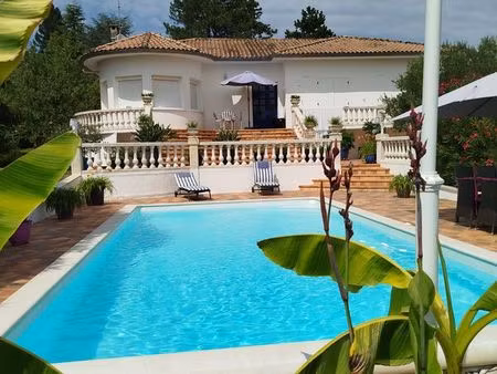 maison 6 pieces 210 m2