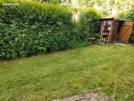 appartement 3 chambres  box  parking et jardin