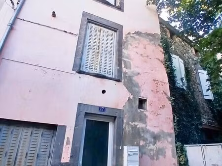 a vendre - petit immeuble de rapport situé à proximité de la place des ramacles  proche tr